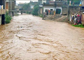 مختلف شہروں میں موسلادھار بارش ، راولپنڈی میں نالہ لئی 15.7 فٹ بلند، رین ایمرجنسی نافذ