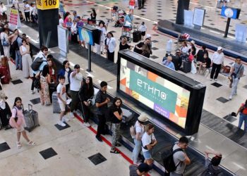 ترک ہوائی اڈوں پر ایک روزکے دوران ریکارڈ تعداد میں مسافرو ں کی آمد و رفت