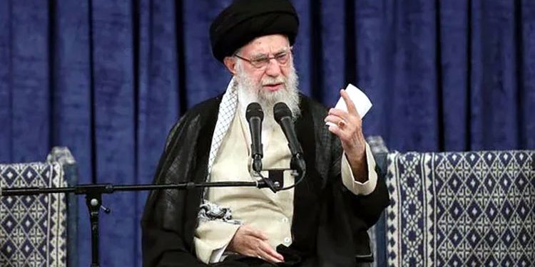 قطر میں امریکی اڈوں پر حملہ معمولی واقعہ نہیں تھا: آیت اللہ علی خامنہ ای