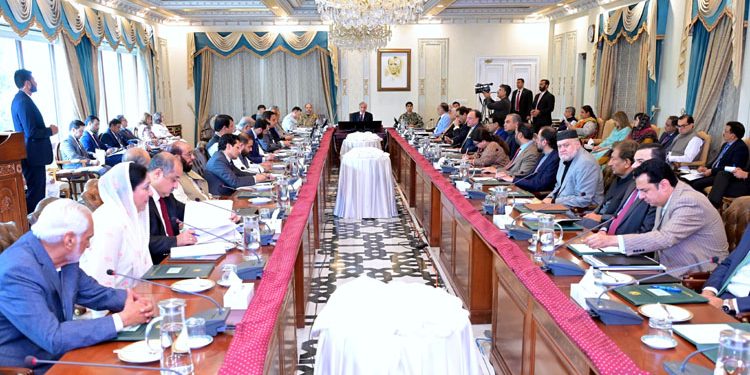 وفاقی کابینہ نے ای او بی آئی پنشن میں 15فیصد اضافے کی منظوری دے دی