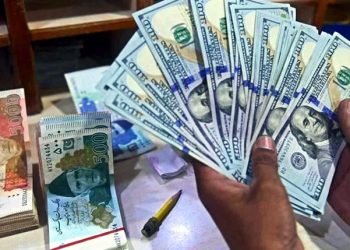 پاکستانی کرنسی ترسیلات زر 39ماہ کی بلند ترین سطح پر پہنچنے کے باوجود دبائو کا شکار