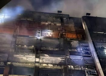 عراق : الگوت شہر کے شاپنگ مال میں آتشزدگی سے 60افراد جاں بحق