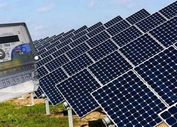 نئی سولر پالیسی میں بجلی واپس خریدنے کی شرح طے، نیٹ میٹرنگ ختم کرنے کا فیصلہ