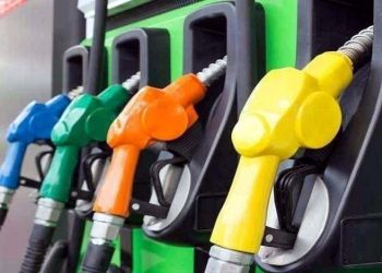 پٹرولیم مصنوعات کی قیمتوں میں آئندہ 15 روز کیلئے اضافے کا امکان