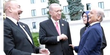 وزیراعظم کی ترک اور آذربائیجان کے صدور کے ساتھ خوشگوار ملاقات، چہل قدمی