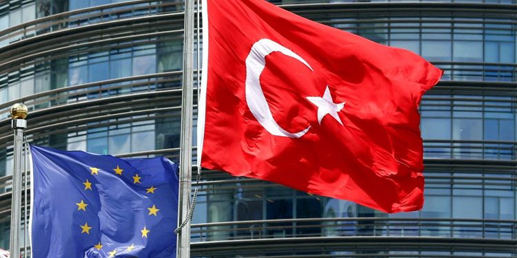 یورپی یونین نے ترک شہریوں کیلئے شین زین ویزا تک رسائی آسان کر دی