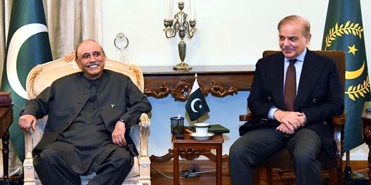 وزیراعظم آج صدر مملکت سے اہم ملاقات کریں گے