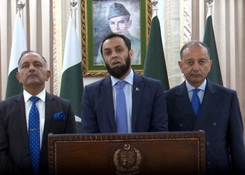 وفاقی حکومت قومی ذمہ داری کے تحت اپنا کردار نبھا رہی ہے، عطاء اللہ تارڑ