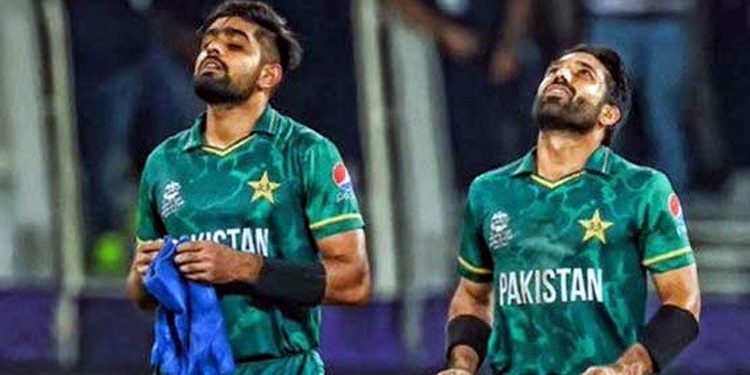 بابر اعظم اور محمد رضوان سٹرائیک ریٹ میں سب سے پیچھے رہ گئے