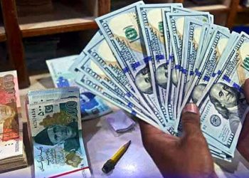 ڈالر کے مقابلے میں روپے کی قدر میں مسلسل بہتری