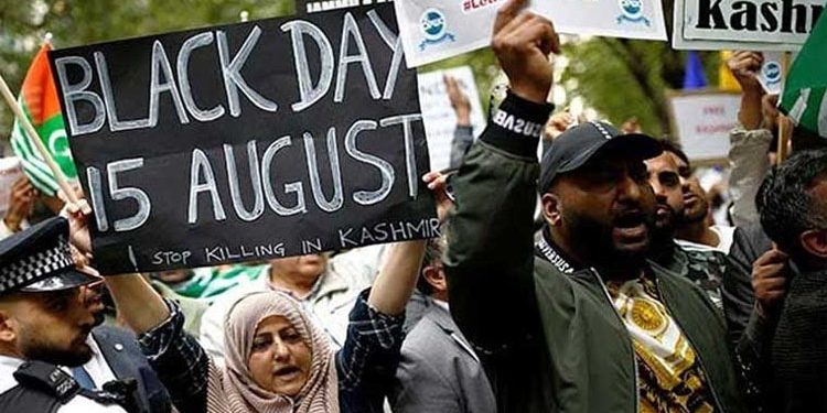دنیا بھر میں کشمیری آج بھارت کا یوم آزادی یوم سیاہ کے طور پر منا رہے ہیں