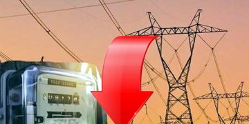 بجلی کی فی یونٹ قیمت میں مزید کمی کا امکان