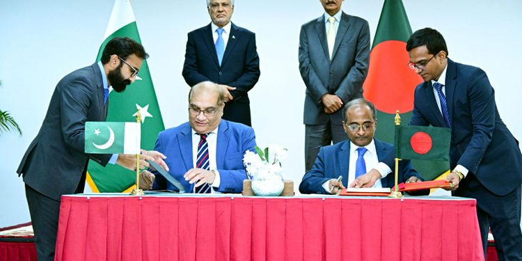 پاکستان اور بنگلادیش کے درمیان 6 معاہدوں اور مفاہمتی یادداشتوں پر دستخط