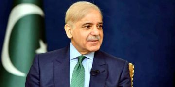 وزیراعظم کا سیلابی صورتحال پر سیاسی قائدین سے رابطہ، ہر ممکن تعاون کی پیشکش