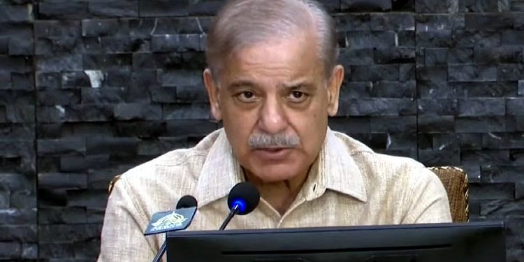 پاکستان موسمیاتی تبدیلی کا شکار ہونے والے 10 ممالک میں شامل ہے: وزیراعظم