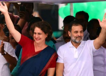 مودی کے خلاف احتجاج پر قائد حزب اختلاف راہول اور پریانکا گاندھی گرفتار