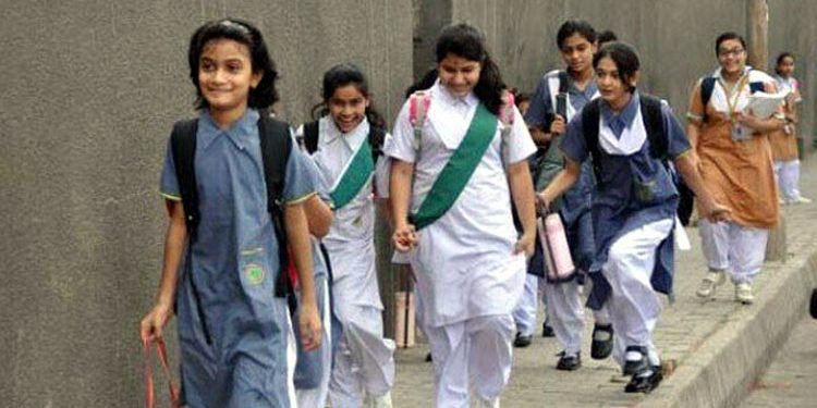 پنجاب بھر کے تعلیمی اداروں میں چھٹیوں کا شیڈول تبدیل