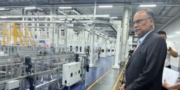 سی پیک فیز ٹو سے پاکستان اور چین کا تعاون نئی بلندیوں کو چھوئے گا: احسن اقبال