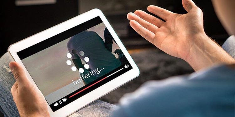 پاکستان بھر میں انٹرنیٹ کی رفتار انتہائی سست، صارفین کو مشکلات کا سامنا