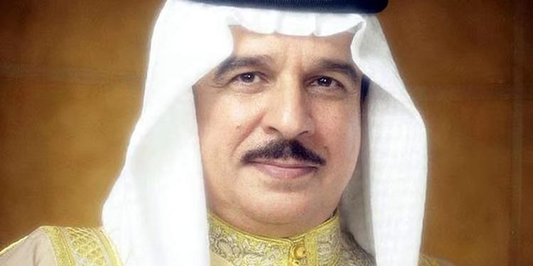 بحرین کے بادشاہ کا کویتی شہریت سے محروم شہریوں کے پاسپورٹ کی تجدیدکا حکم