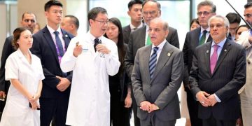 وزیراعظم کی چین کی طرز پر جدید ٹیکنالوجی کے حامل ہسپتال متعارف کرانے کی ہدایت