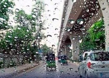 لاہور سمیت پنجاب کے مختلف علاقوں میں کہیں ہلکی اور کہیں موسلادھار بارش