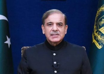 وزیراعظم کا ملک بھر میں گھریلو صارفین کیلئے گیس کنکشن کھولنے کا اعلان