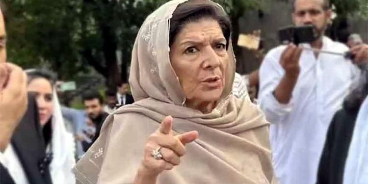 26 نومبر احتجاج کیس: عدم پیشی پر علیمہ خان کے ایک بار پھر ناقابل ضمانت وارنٹ جاری