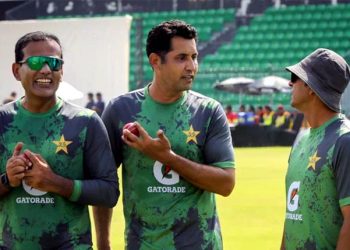 جنوبی افریقا کیخلاف پہلے ٹیسٹ کیلئے ٹیم فائنل، آصف آفریدی ڈیبیو کریں گے