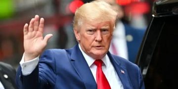 ٹرمپ غزہ جنگ بندی اور قیدیوں کی رہائی کیلئے مشرق وسطی میں سرگرم