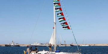 اسرائیلی بحریہ غزہ کے قریب فلوٹیلا کو روکنے میں ناکام۔منتظمین