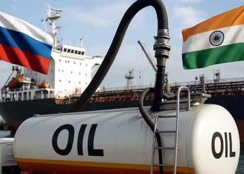 امریکی صدر کی دھمکیاں، بھارت نے روس سے 50 فیصد تیل کی خریداری کم کردی
