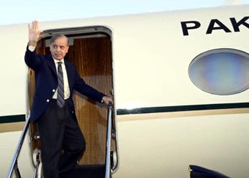 غزہ امن معاہدے پر 20 ملکی سربراہی اجلاس، وزیراعظم شہباز شریف مصر روانہ