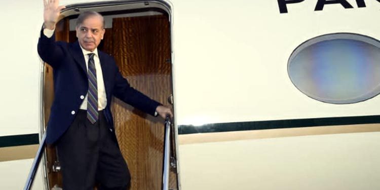 غزہ امن معاہدے پر 20 ملکی سربراہی اجلاس، وزیراعظم شہباز شریف مصر روانہ