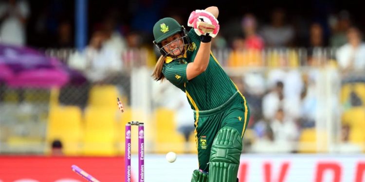 ویمنز ورلڈ کپ ، سائوتھ افریقہ 69پر ڈھیر ،ریکارڈ 10کھلاڑی ڈبل فیگر میں داخل نہیں ہوسکیں