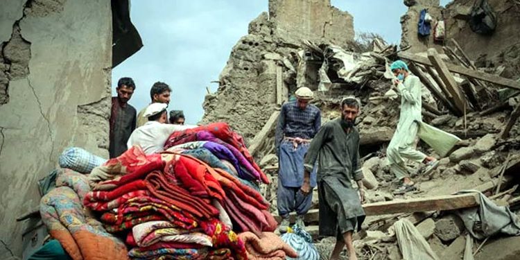 افغانستان کے ہندوکش خطے میں 6.3 شدت کا زلزلہ، 20 افراد جاں بحق، 320 زخمی