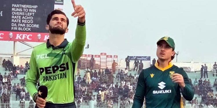 پاکستان جنوبی افریقہ فیصلہ کن ون ڈے میں کل مد مقابل