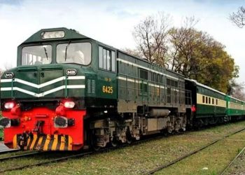 KP Considers $642 Million Modern Train Project