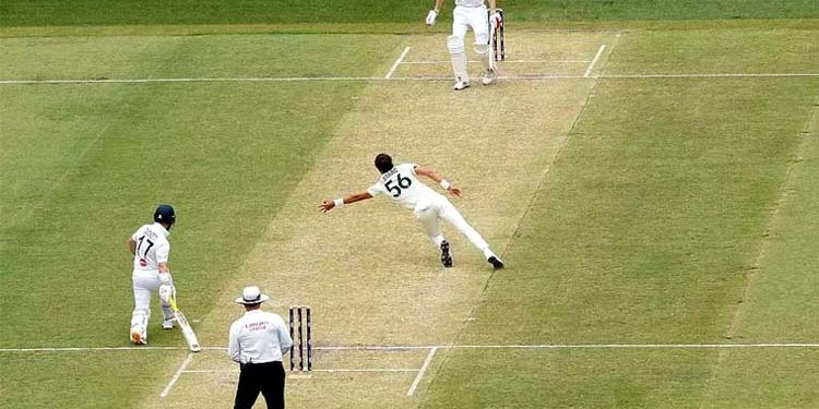 ایشز سیریز :دوسرے ٹیسٹ سے قبل انگلینڈ اور آسٹریلیا کا جھٹکا