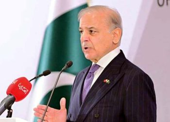 ایڈز سے بچاؤ کا عالمی دن، صحت کی سہولیات ہر شہری تک پہنچائیں گے: وزیراعظم