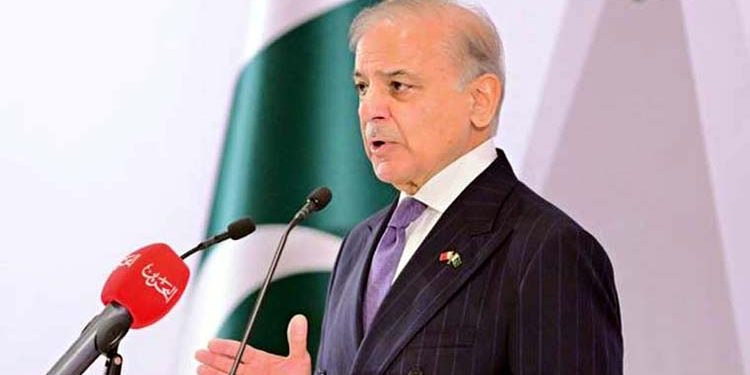 ایڈز سے بچاؤ کا عالمی دن، صحت کی سہولیات ہر شہری تک پہنچائیں گے: وزیراعظم