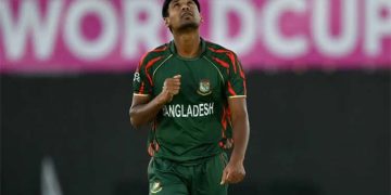 مستفیض الرحمن کو کولکتہ نائٹ رائیڈرز کی ٹیم سے نکال دیا گیا