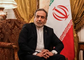 ایران جنگ کے لیے تیار، امریکا نے آزمایا تو جواب ملے گا: عباس عراقچی