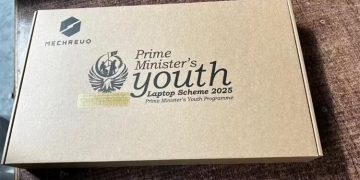 وزیراعظم لیپ ٹاپ اسکیم سندھ بھر میں شروع، 20 ہزار طلبہ کو جدید ٹیکنالوجی فراہم