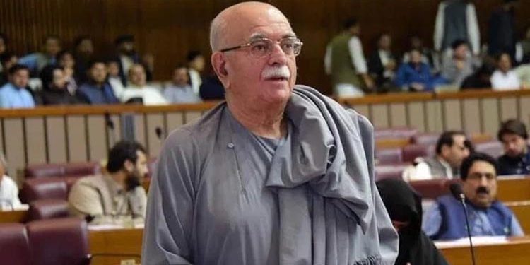 محمود خان اچکزئی قومی اسمبلی میں اپوزیشن لیڈر مقرر