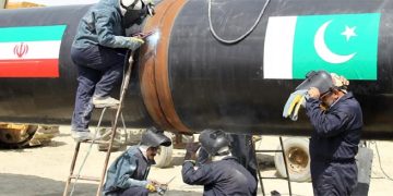 گیس پائپ لائن منصوبہ:پاکستان نے ایران سے 10 سال توسیع کی نئی درخواست کر دی