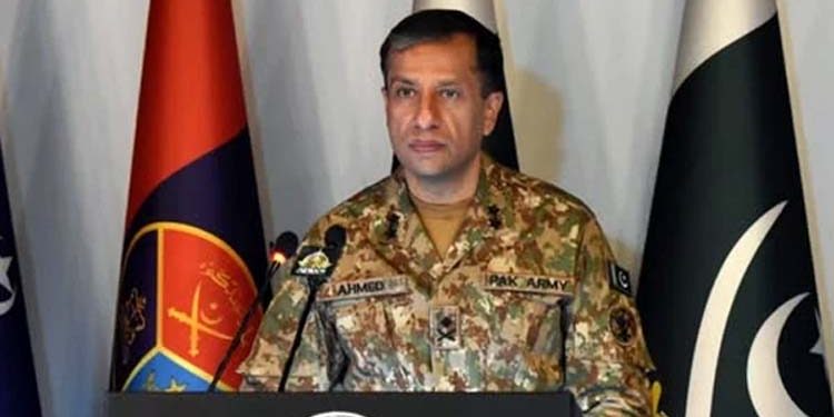 خیبرپختونخوا میں دہشت گردوں کو ساز گار سیاسی ماحول فراہم کیا جاتا ہے: پاک فوج