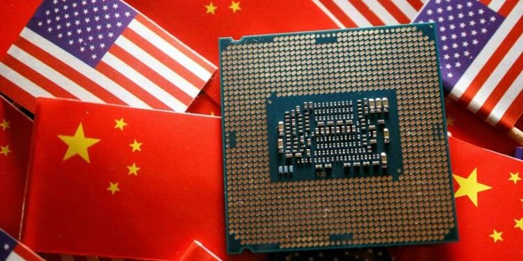 امریکا کا بڑا وار: چینی کمپنیوں کیلئے جدید AI چِپس تک رسائی بند