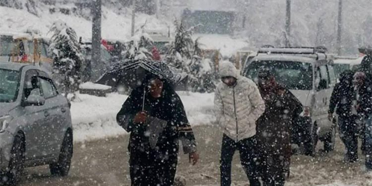 نیا موسمی الرٹ جاری: بالائی علاقوں میں بارشوں اور برف باری کا طاقتورسپیل متوقع