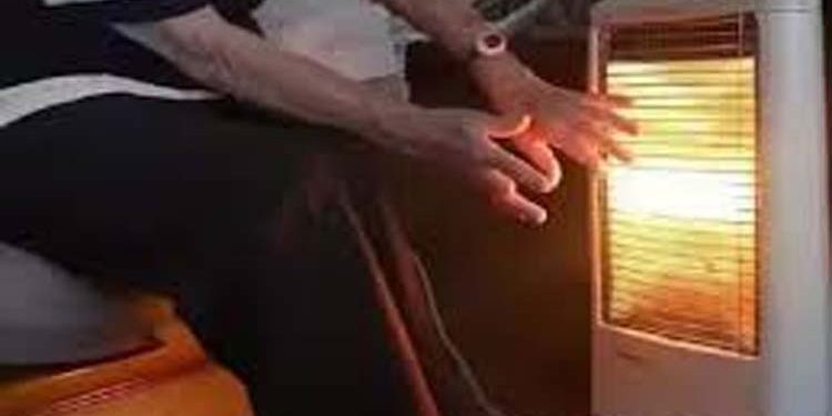 سردیوں میں ہیٹر کا استعمال، یہ احتیاطی تدابیر ضرور کریں